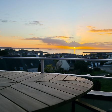 Appartement Bretagne Vue Mer Exceptionnelle Sur Les Hauts D'Erquy Au Calme ! Et Au Pied Du Gr34 Exterior photo
